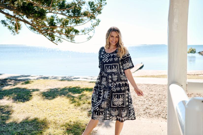 Mono Patch Black Yvonne Dress