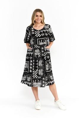 Mono Patch Black Yvonne Dress